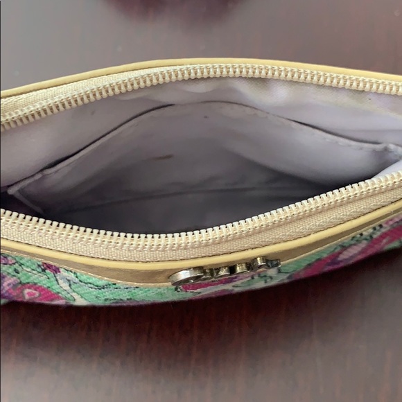 Coach Wristlet - Picture 3 of 4